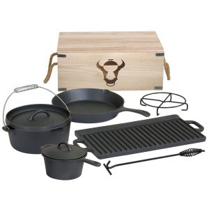 Dutch Oven Set Gusseisen in Holzkiste achtteilig im Detail-Check